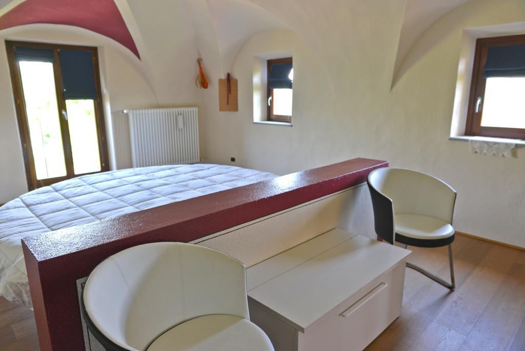 Casa Vacanze Il Brichet Mondovì Habitación foto