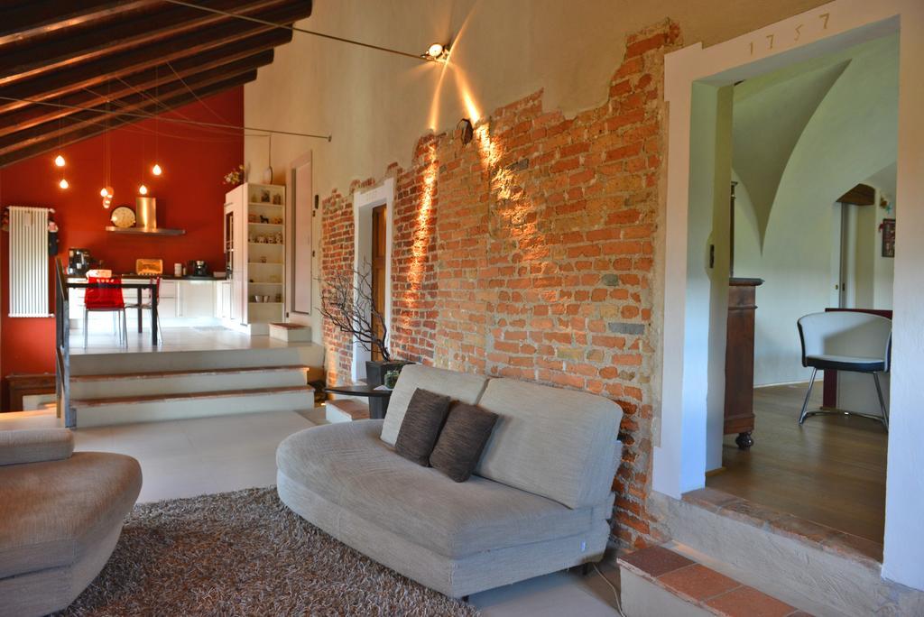 Casa Vacanze Il Brichet Mondovì Habitación foto